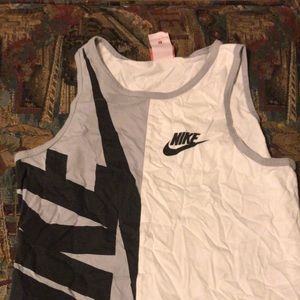 Boys tank